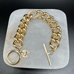 Victoria's Secret Gold Tone Chain Bracelet (Angel Wing Charm & Rhinestones Link)